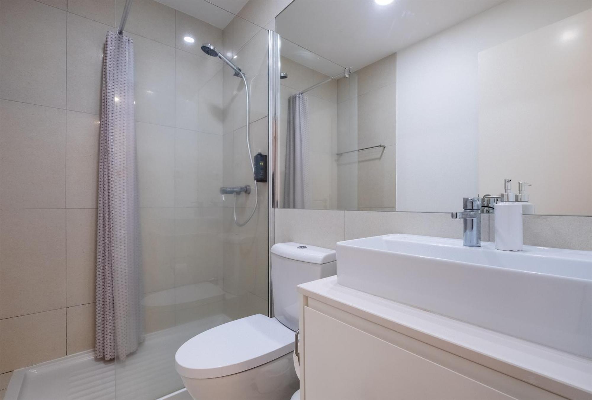 Ponta Delgada Flats - Host & Chill公寓 外观 照片