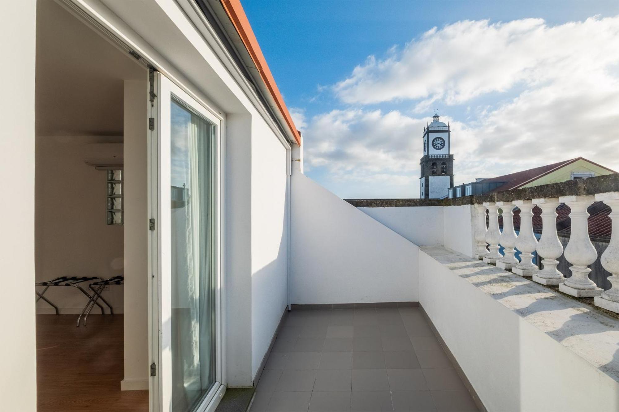 Ponta Delgada Flats - Host & Chill公寓 外观 照片